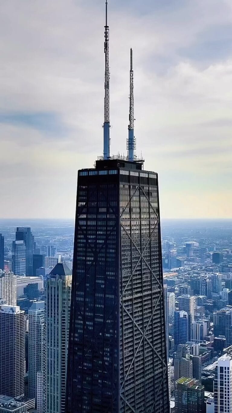 BodyLuxe Dr Snatched Hancock Tower Michigan Ave Chicago