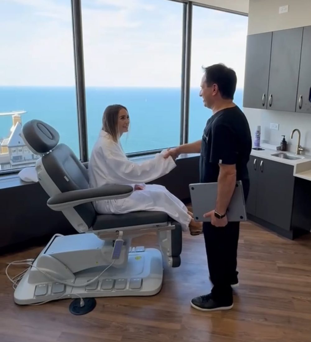 Free Consultation with Dr Farrugia Chicago Free Consultation with Dr Farrugia Chicago